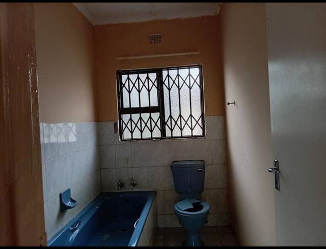 3 BEDROOM PROPERTY TO RENT IN NGWELEZANA